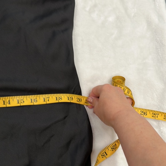 Me. Ned. Ik 100% polyester maxi dress size XL - Picture 6 of 7